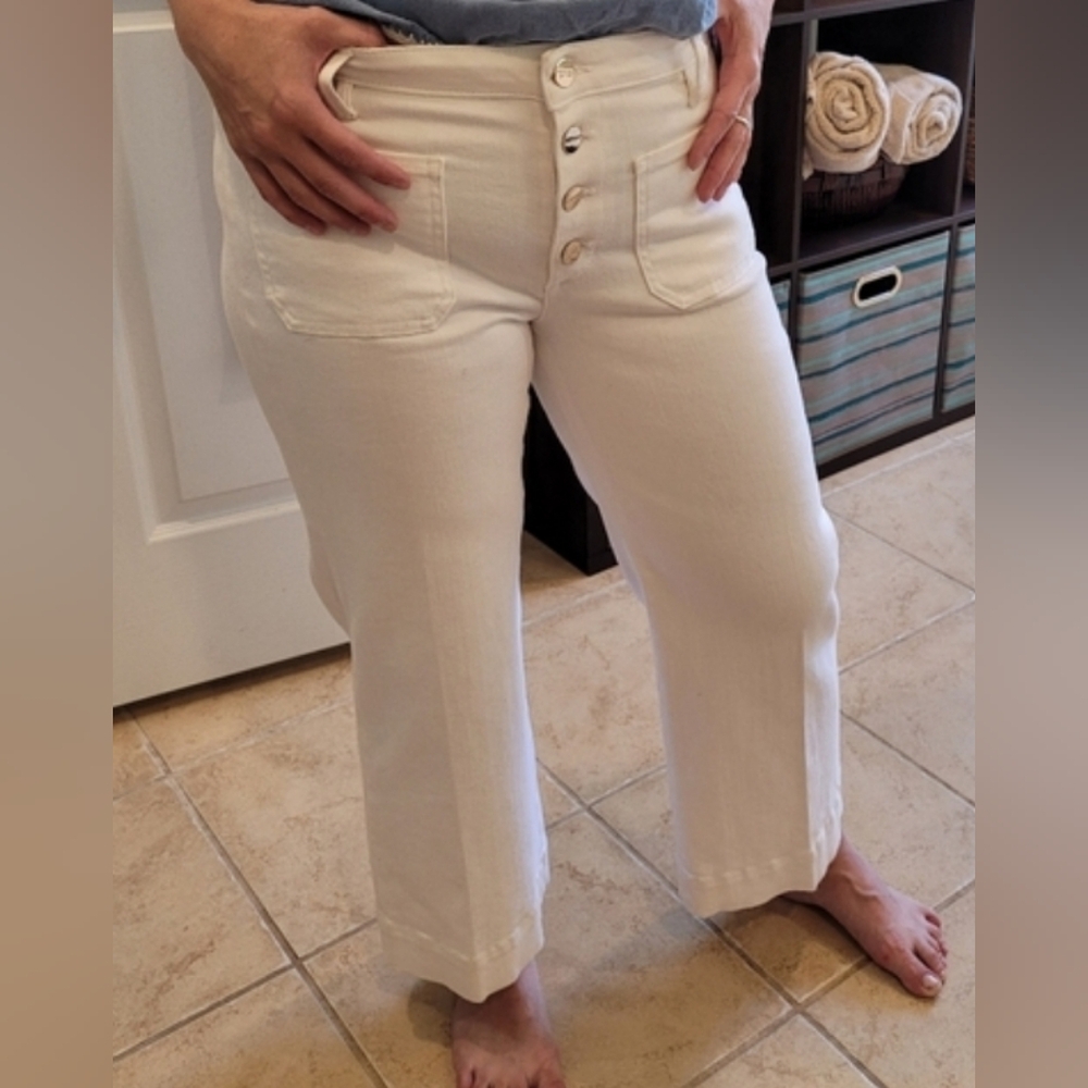Marciano White Cotton Crop Ankle Pants with button fly size 27